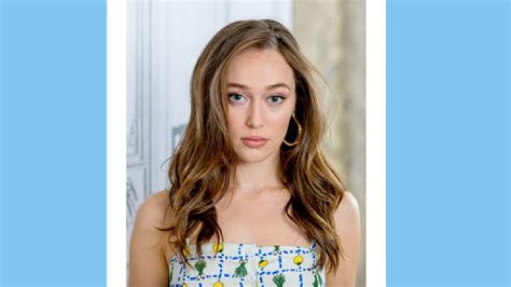 Alycia Debnam-Carey: Unraveling Her Romantic Journey